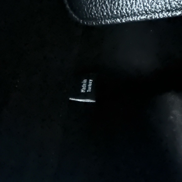 Mulberry Abbey Bucket Bag - Picture 15 of 15